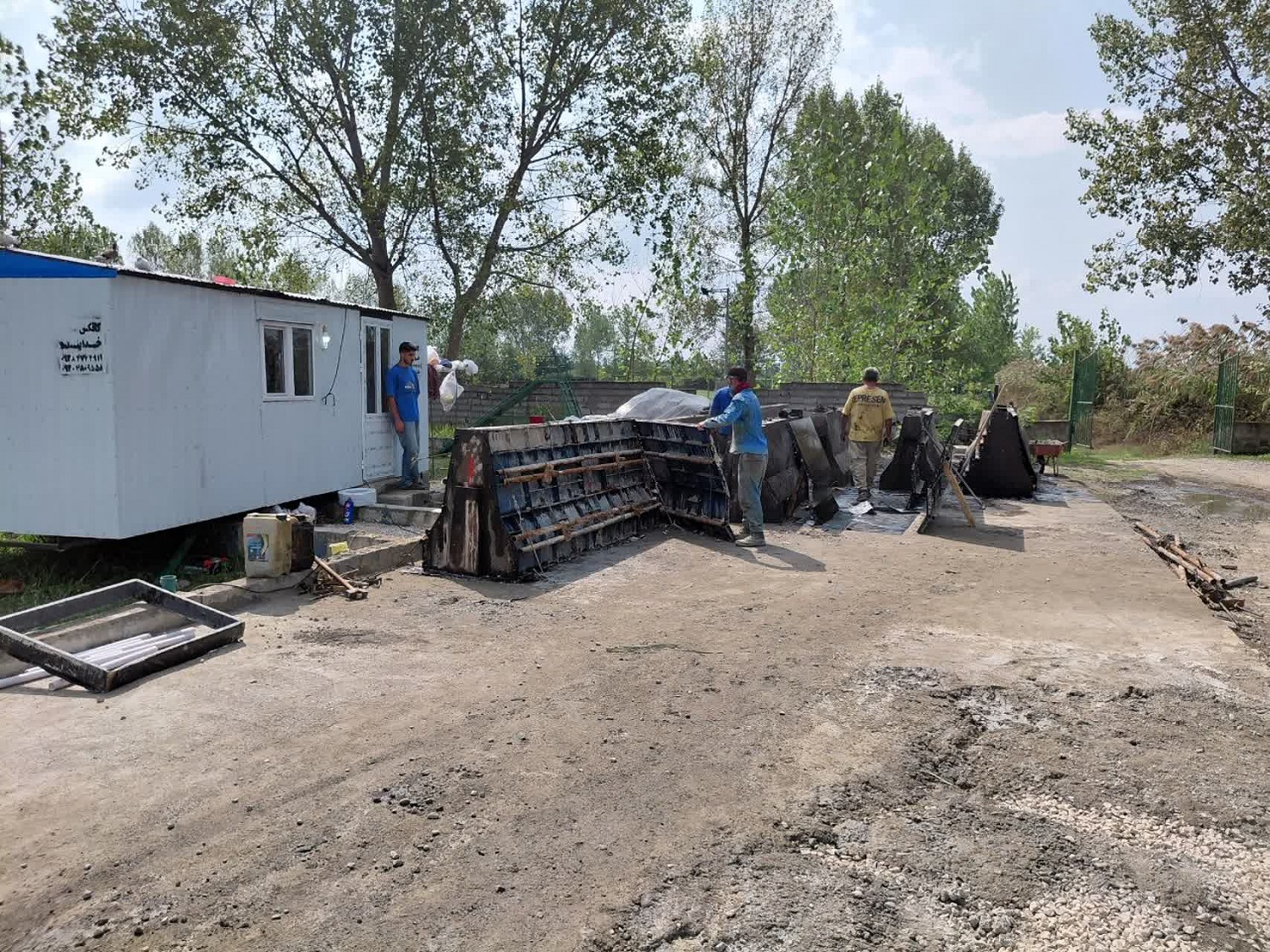 ایمن‌سازی کانال اصلی شبکه آبیاری البرز در روستای نقیب‌کلای بابل آغاز شد
